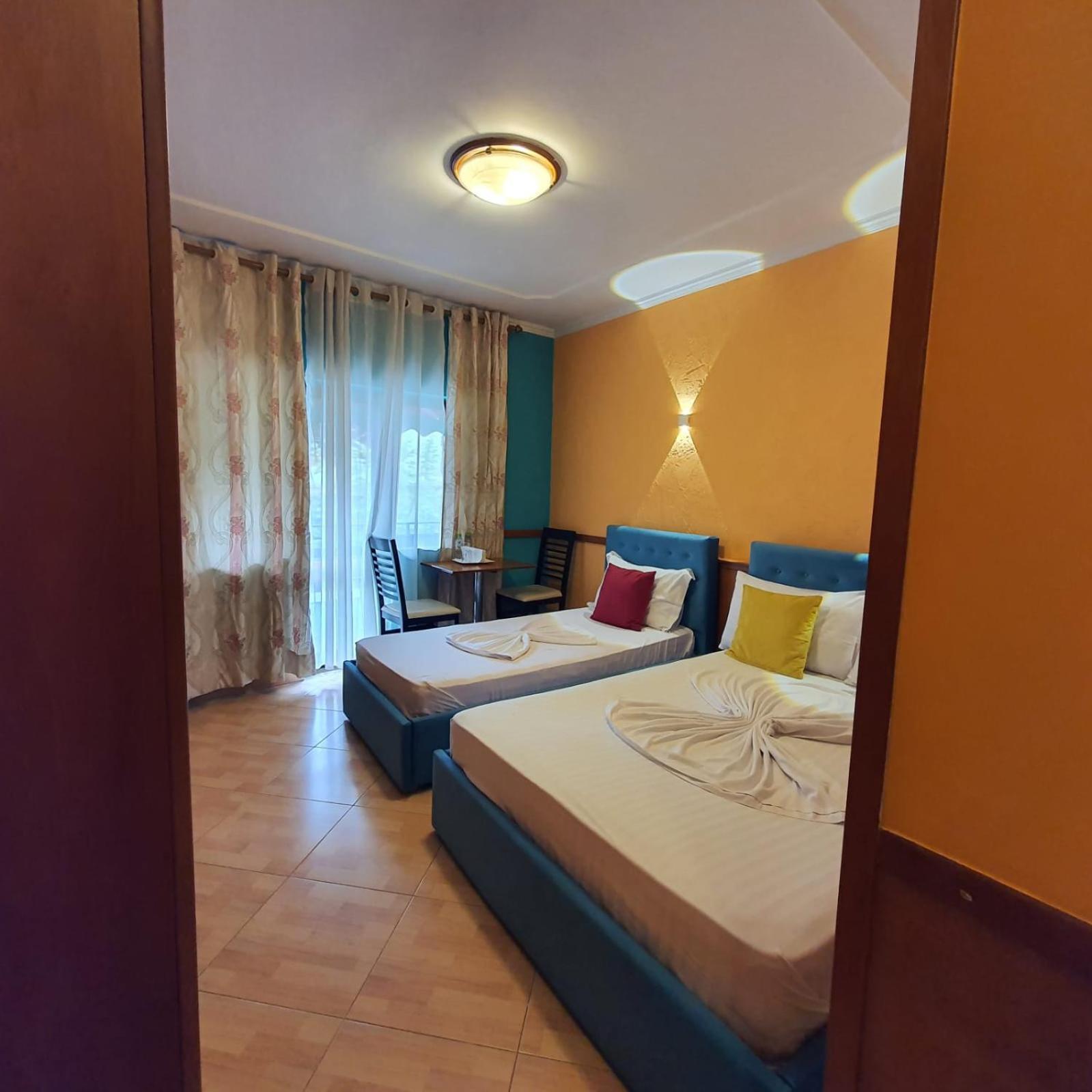 Quick Stop Hotel Tirana Zewnętrze zdjęcie
