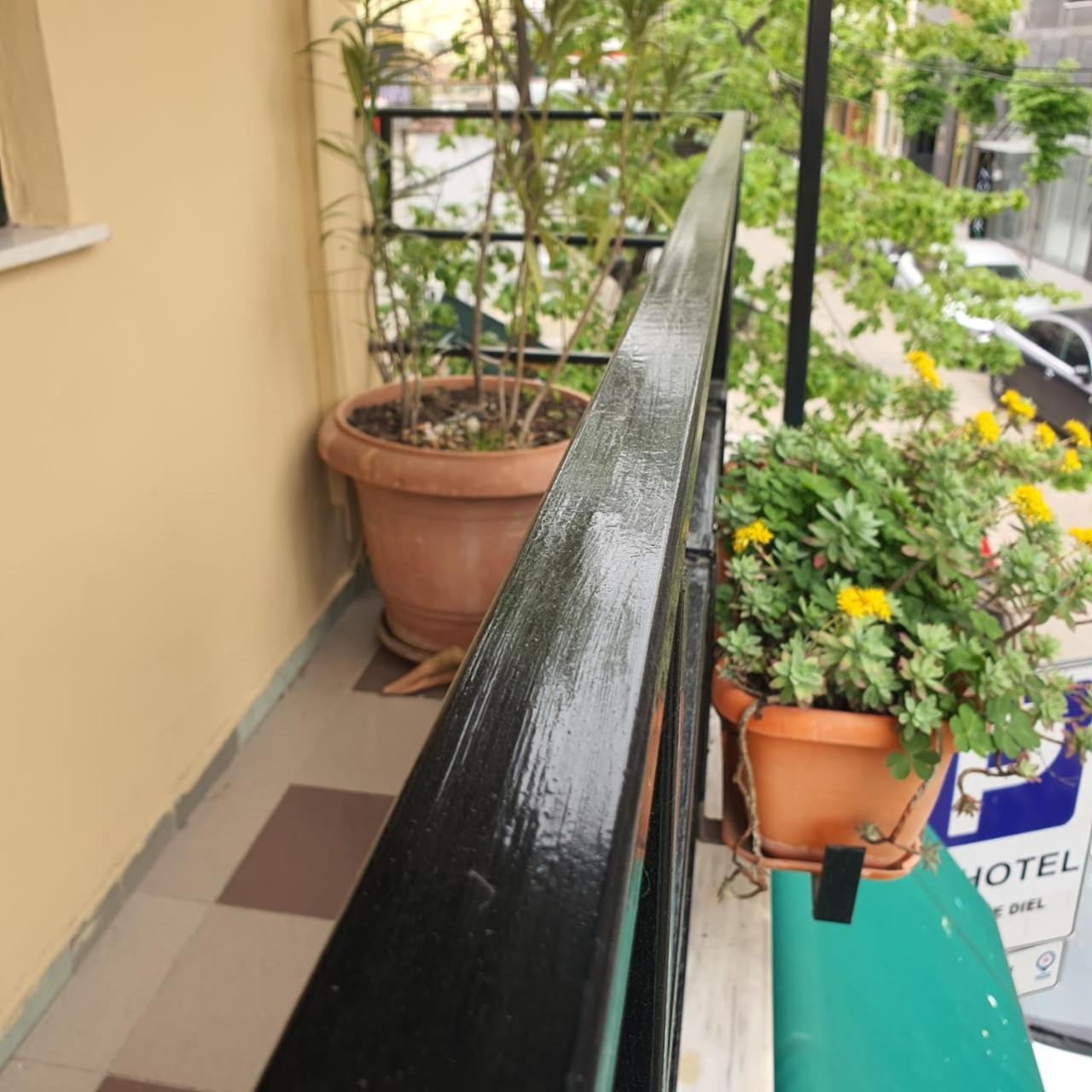 Quick Stop Hotel Tirana Zewnętrze zdjęcie