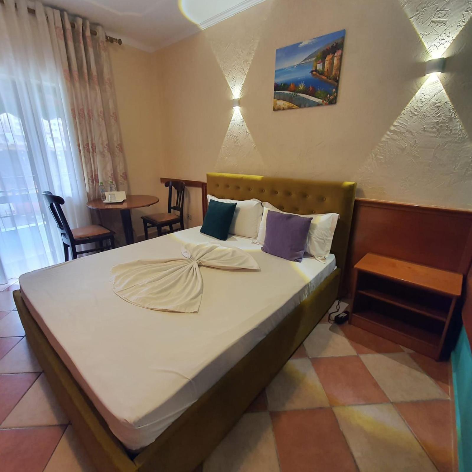 Quick Stop Hotel Tirana Zewnętrze zdjęcie