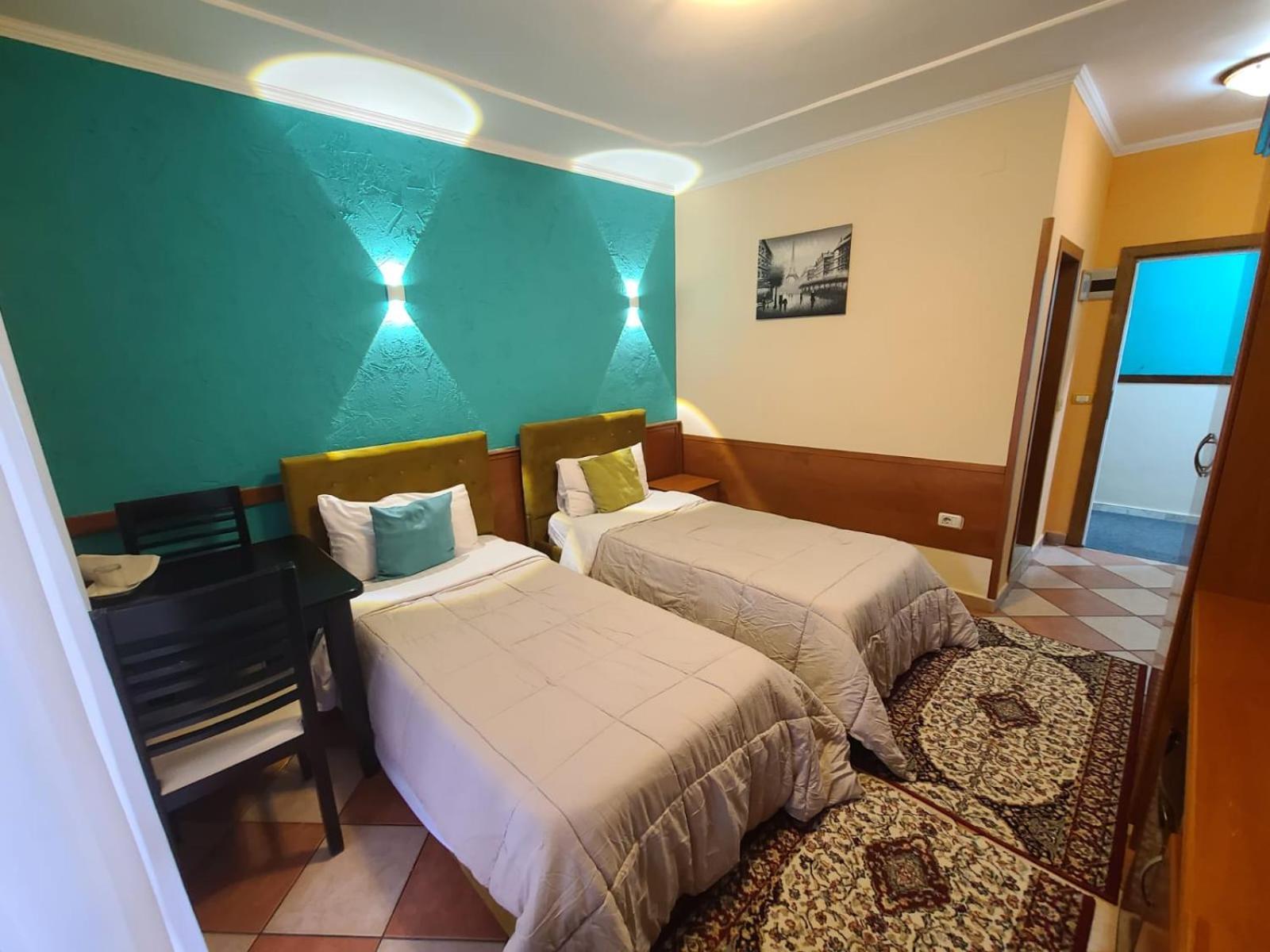 Quick Stop Hotel Tirana Zewnętrze zdjęcie