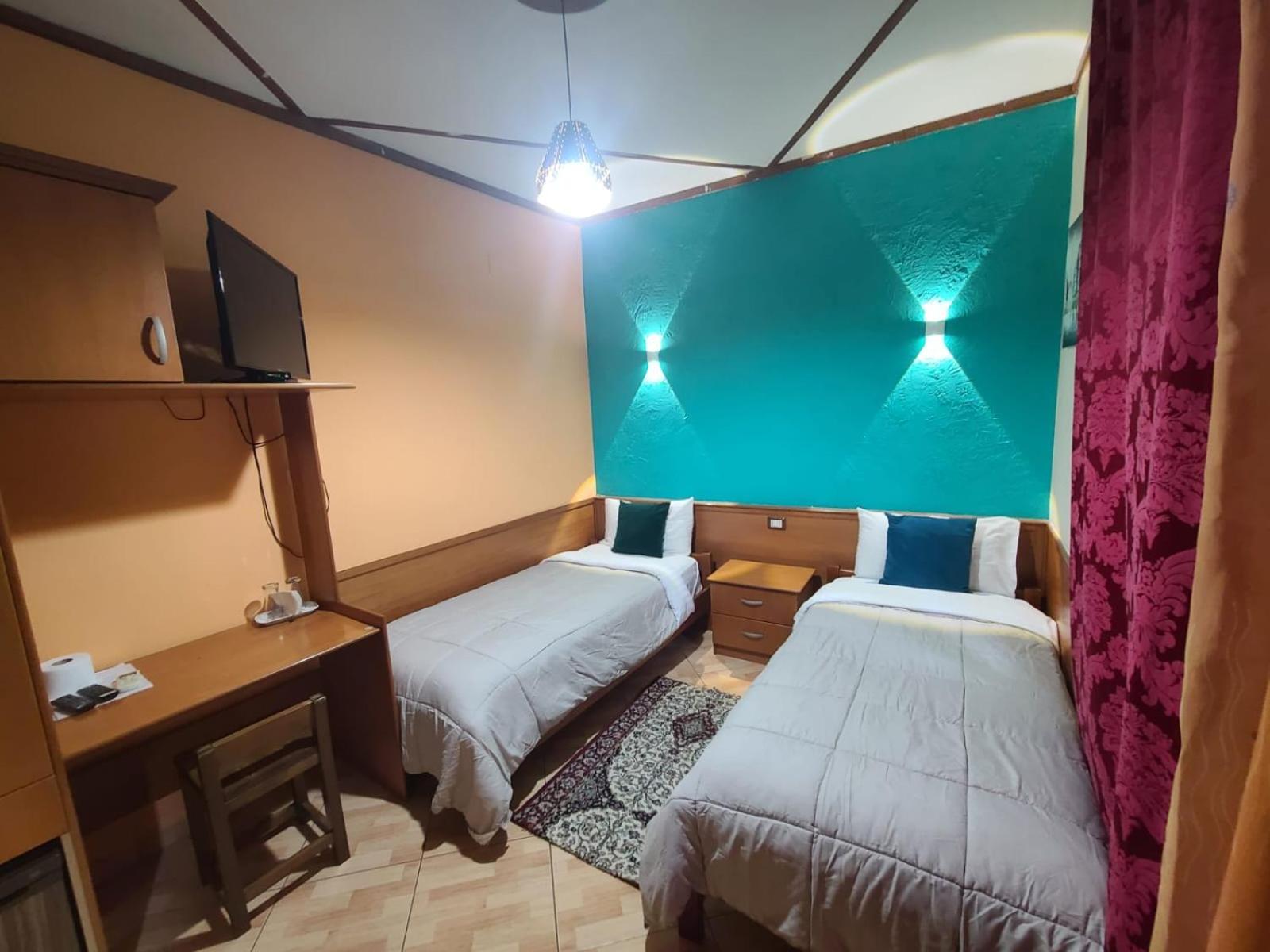 Quick Stop Hotel Tirana Zewnętrze zdjęcie